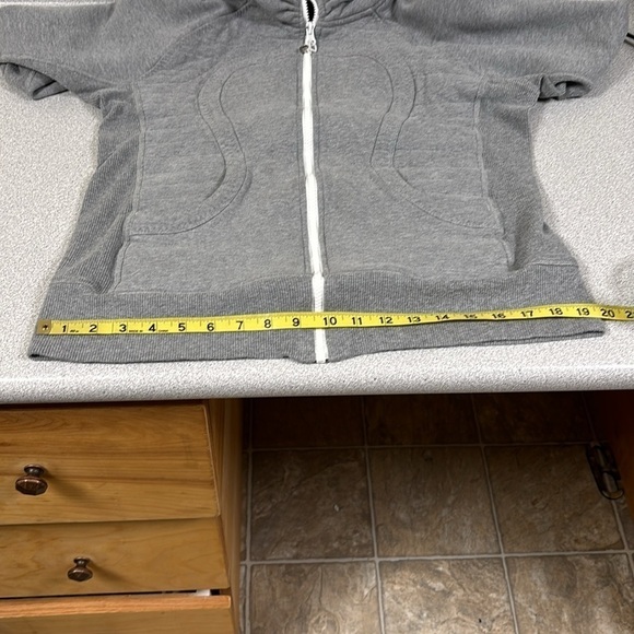 Lululemon Classic Scuba jacket - Picture 8 of 9